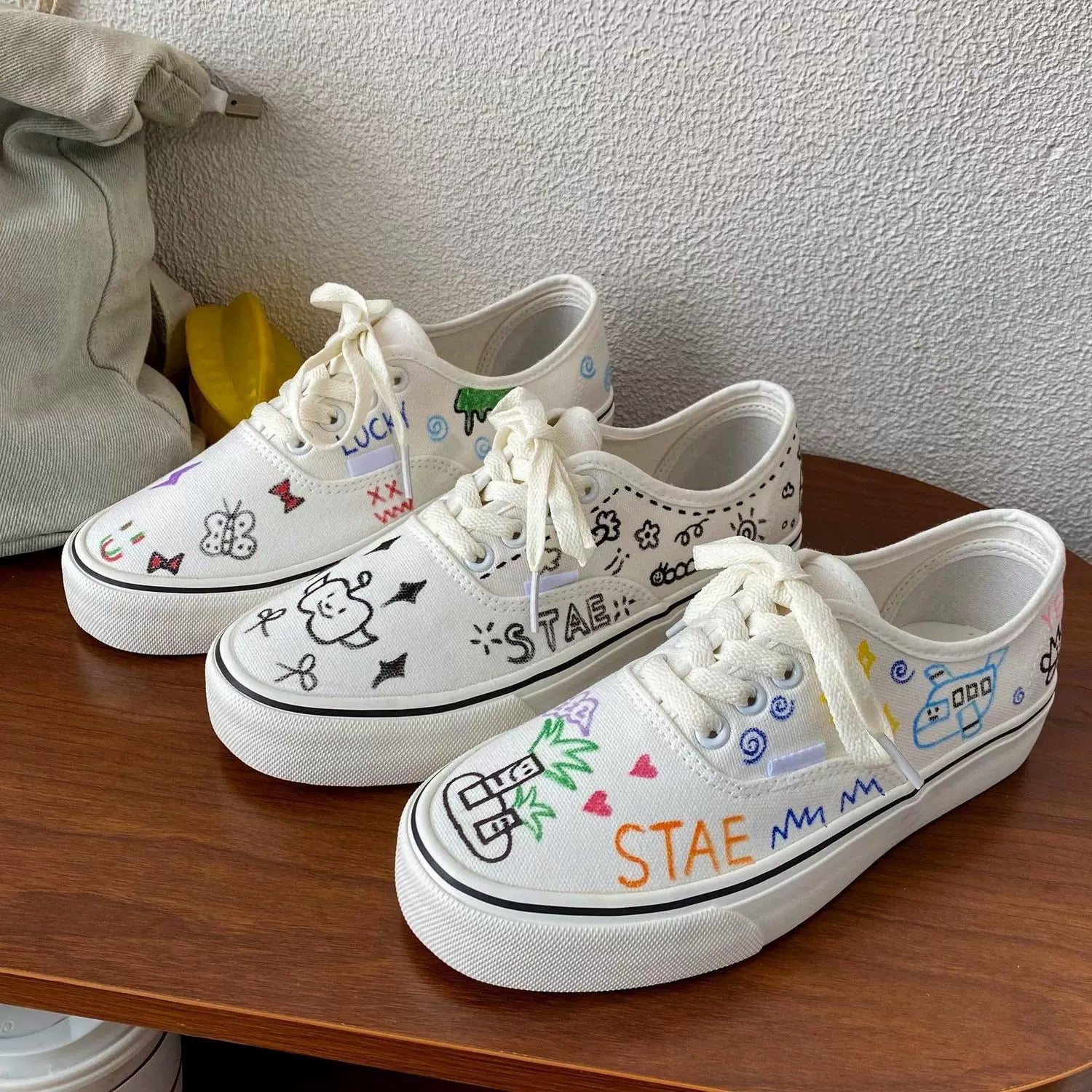Hand-Painted Doodle Canvas Sneakers Cute Casual Unique Graffiti Flat Shoes for Women